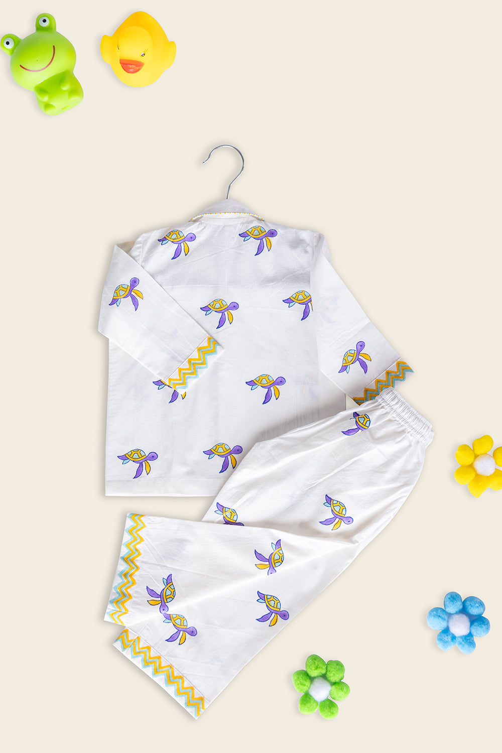 White Turtle Kids Night Suit - Totdot