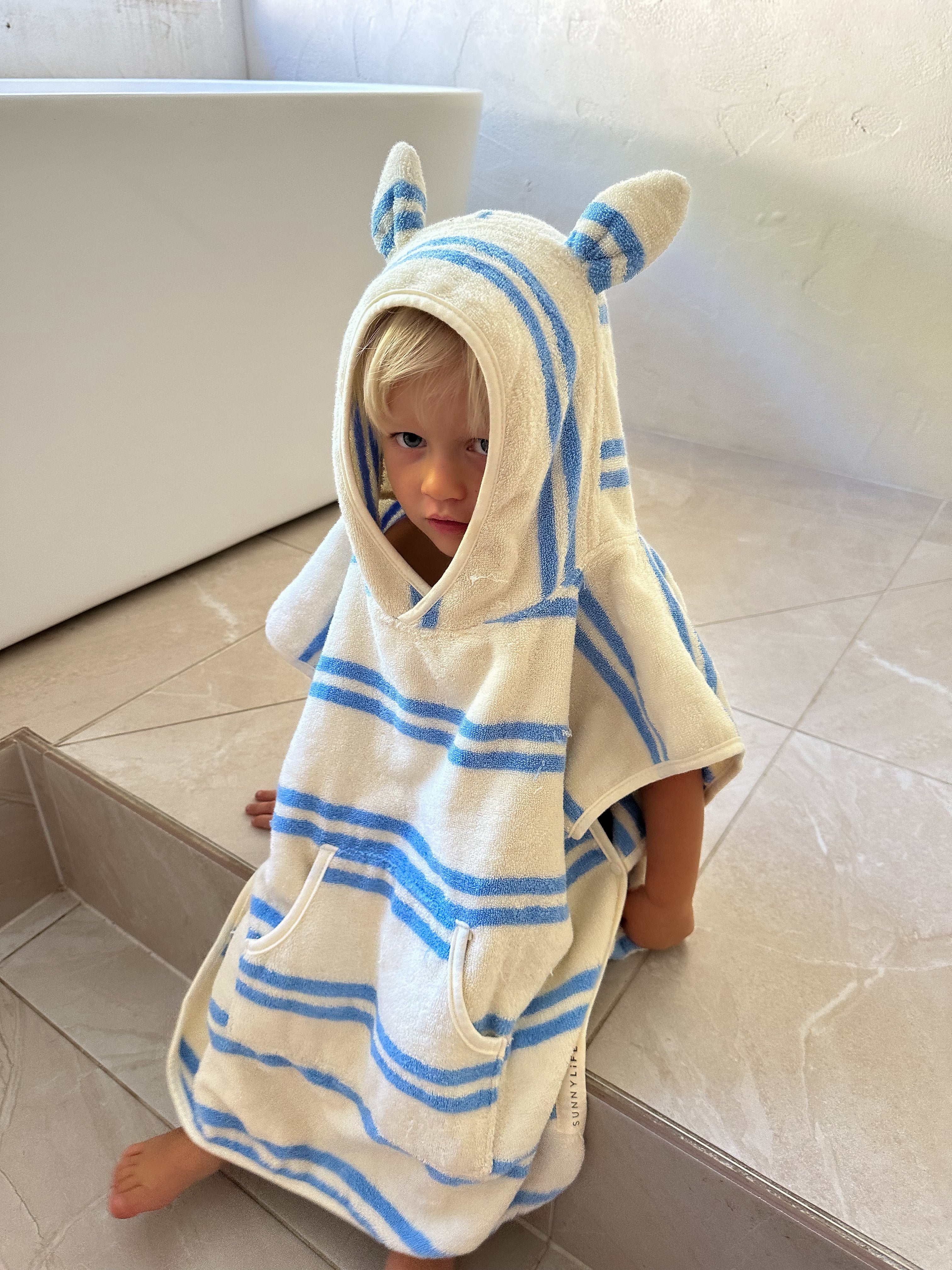 Kids Character Hooded Towel Sid the Seagull Blue Stripe