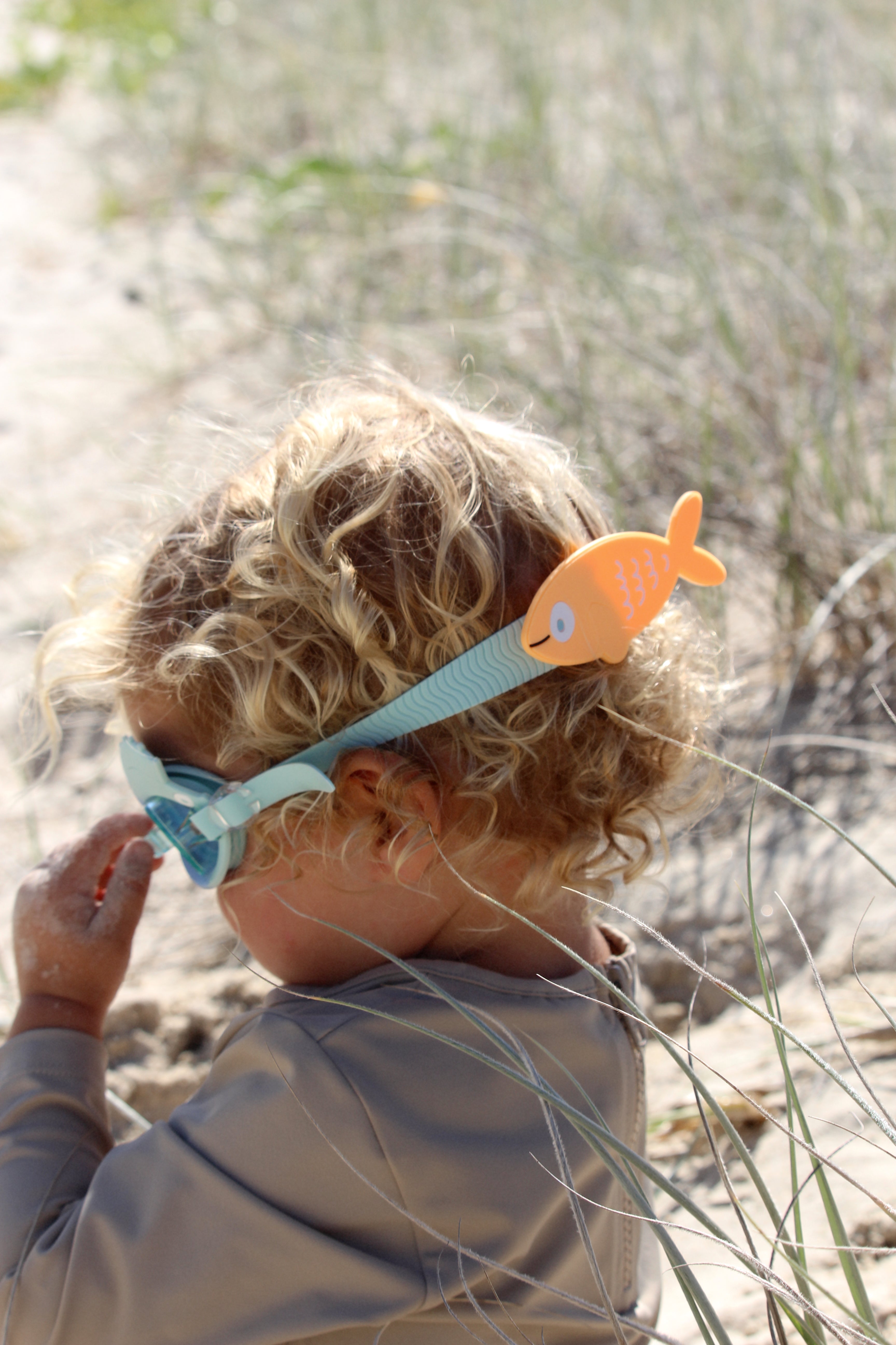 Kids Swim Goggles Finn the Fish Aqua Blue