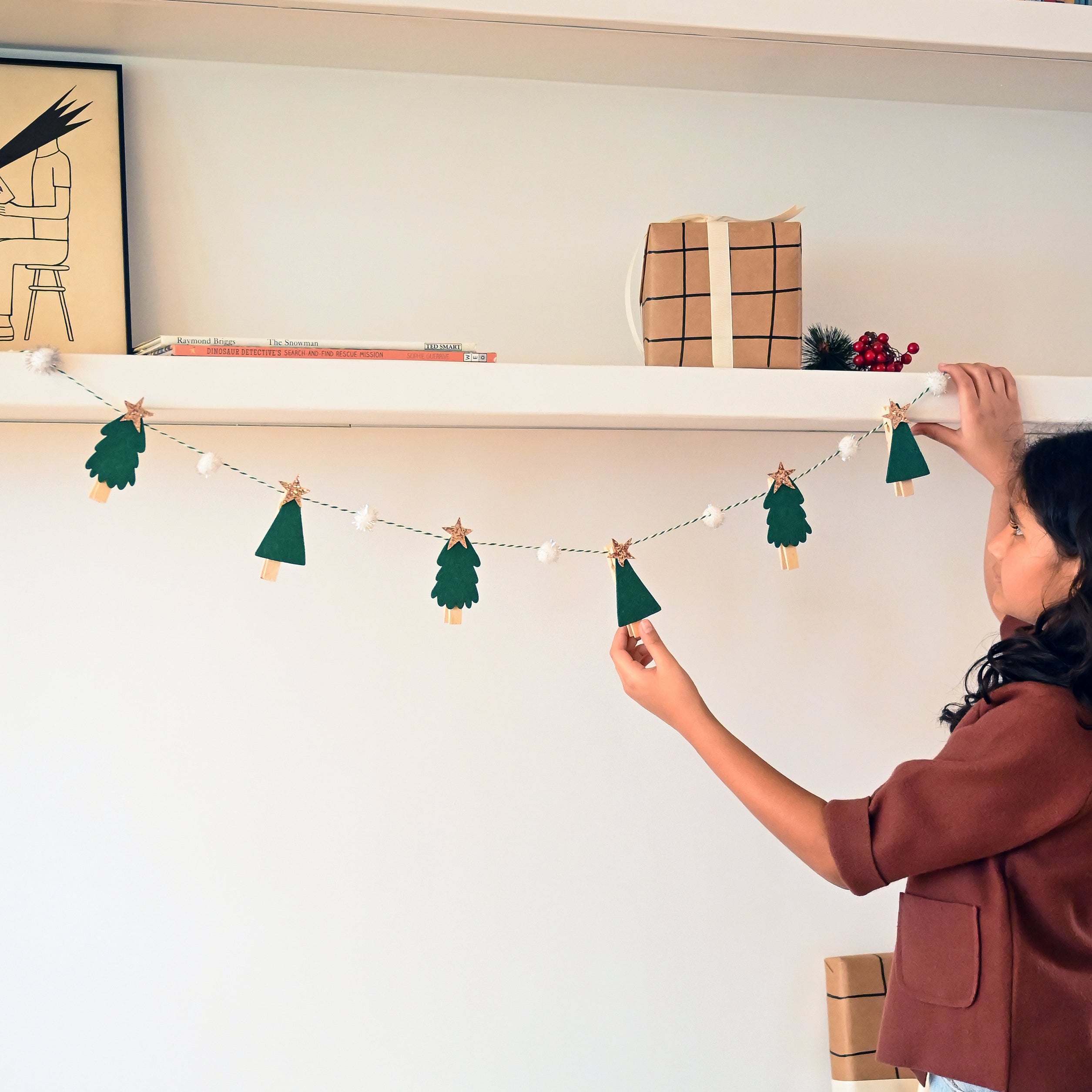 Crafty Project | String an Xmas Bunting