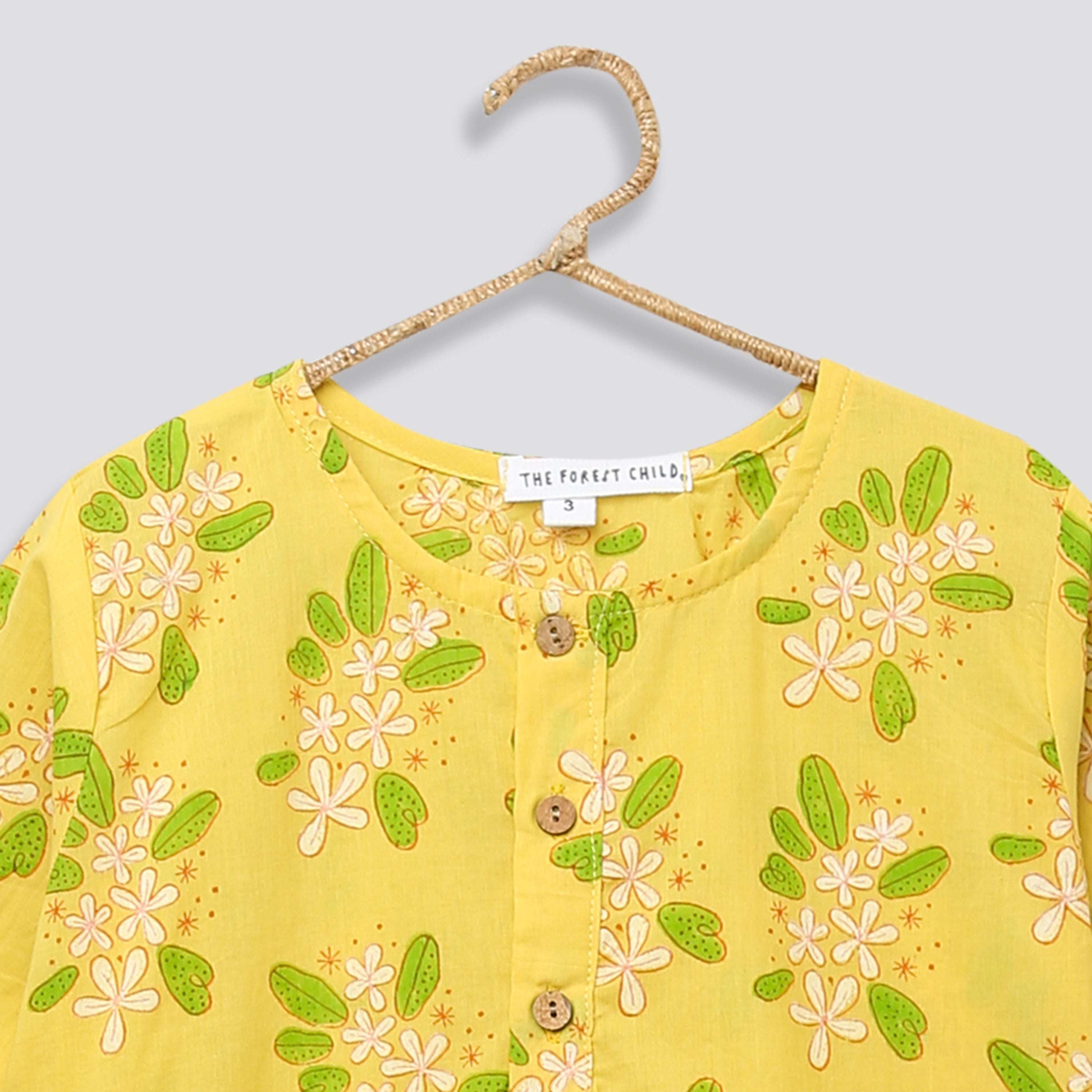 A Bunch of Frangipani' - Kurta - Totdot