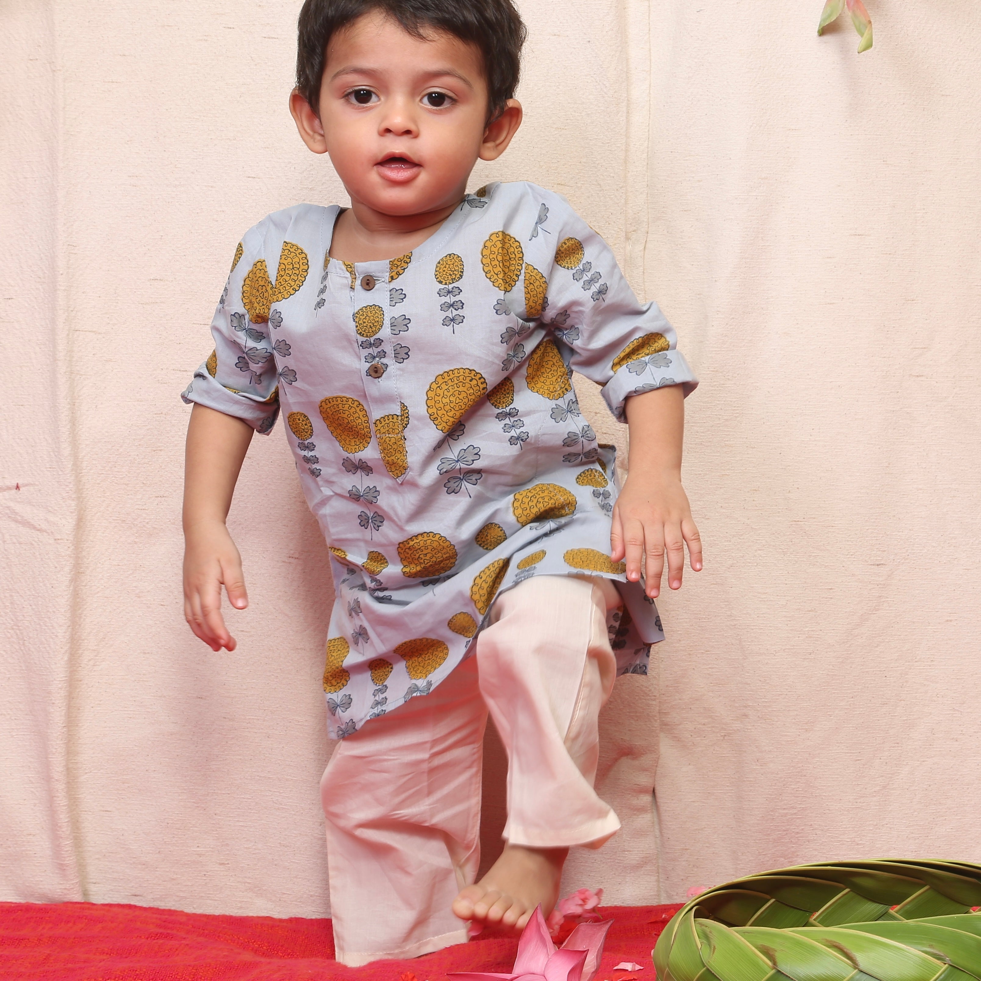 A Garden of Marigold' - Kurta - Totdot