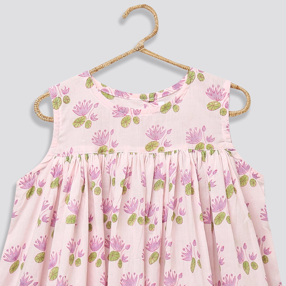 'A Pond of Lotus' - Flared Dress - Totdot