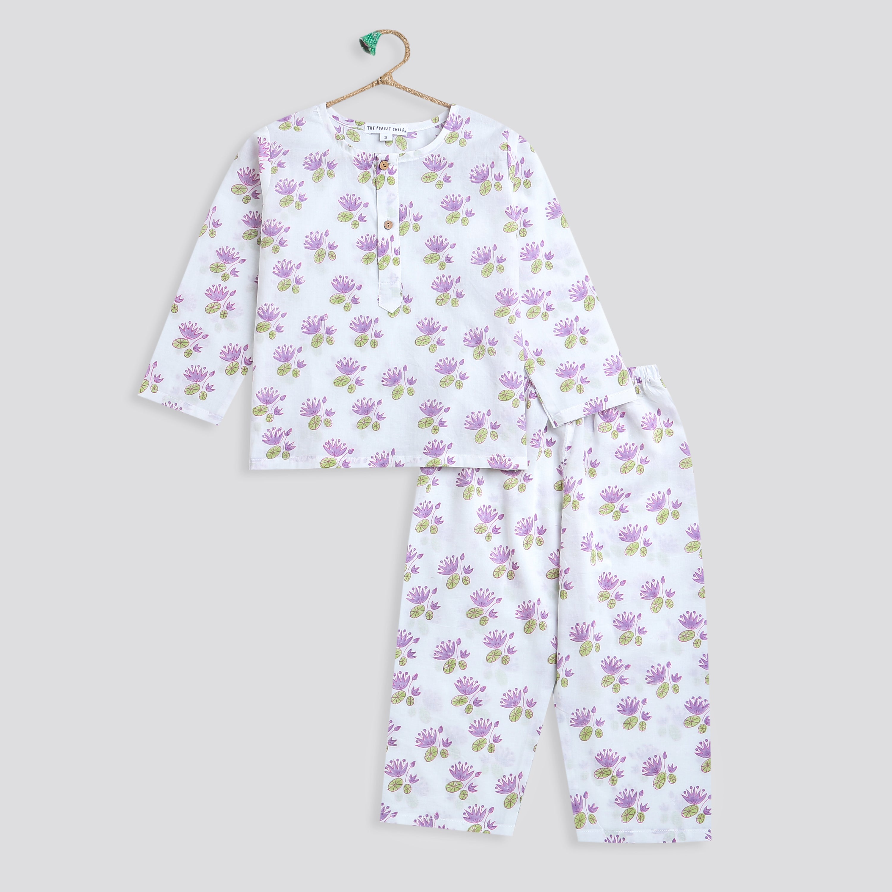 A Pond of Lotus' Kurta Pyjama Set - Totdot