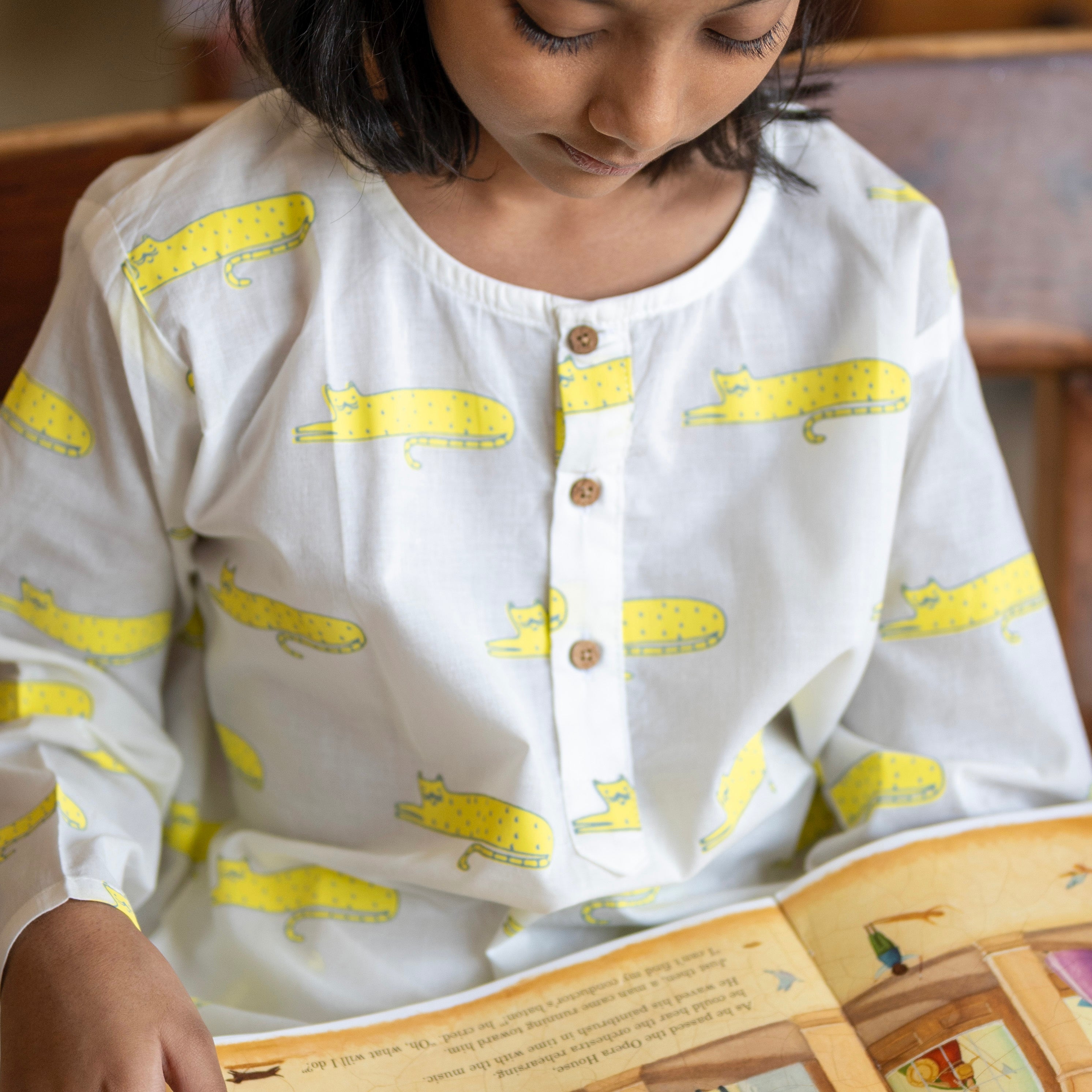 A Clowder of Cats' Kurta Pyjama Set