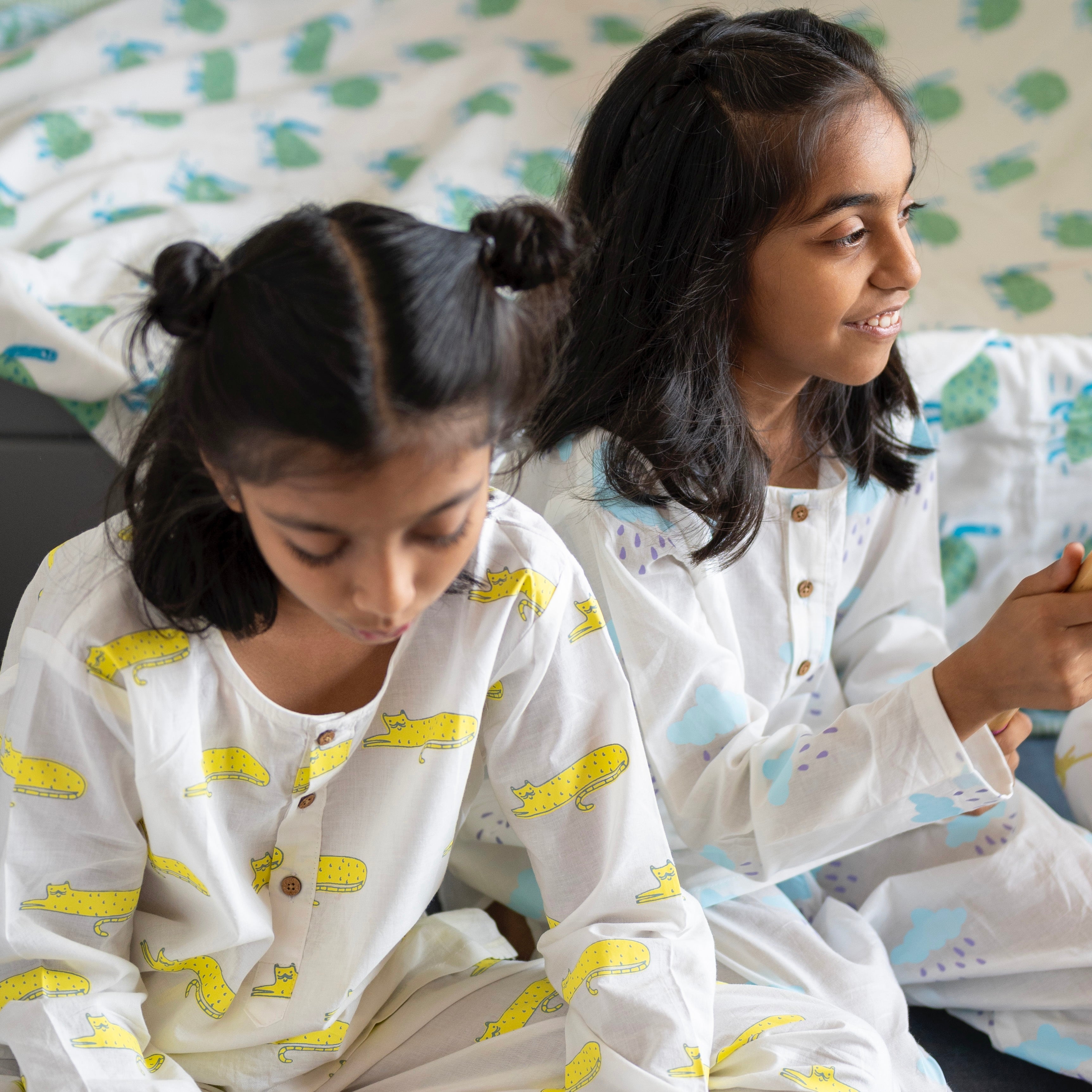 A Clowder of Cats' Kurta Pyjama Set