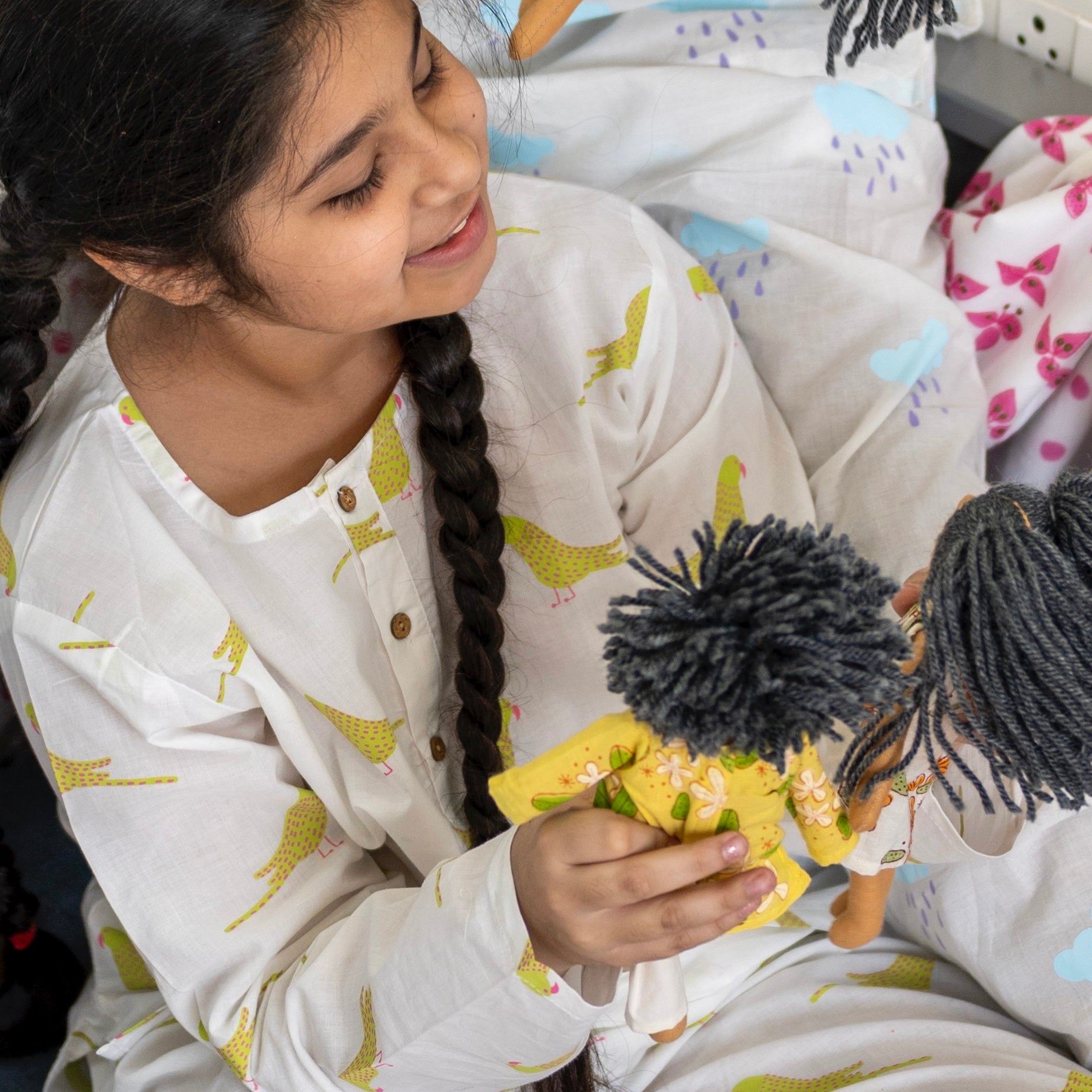 A Chatter of Parakeets' Kurta Pyjama Set