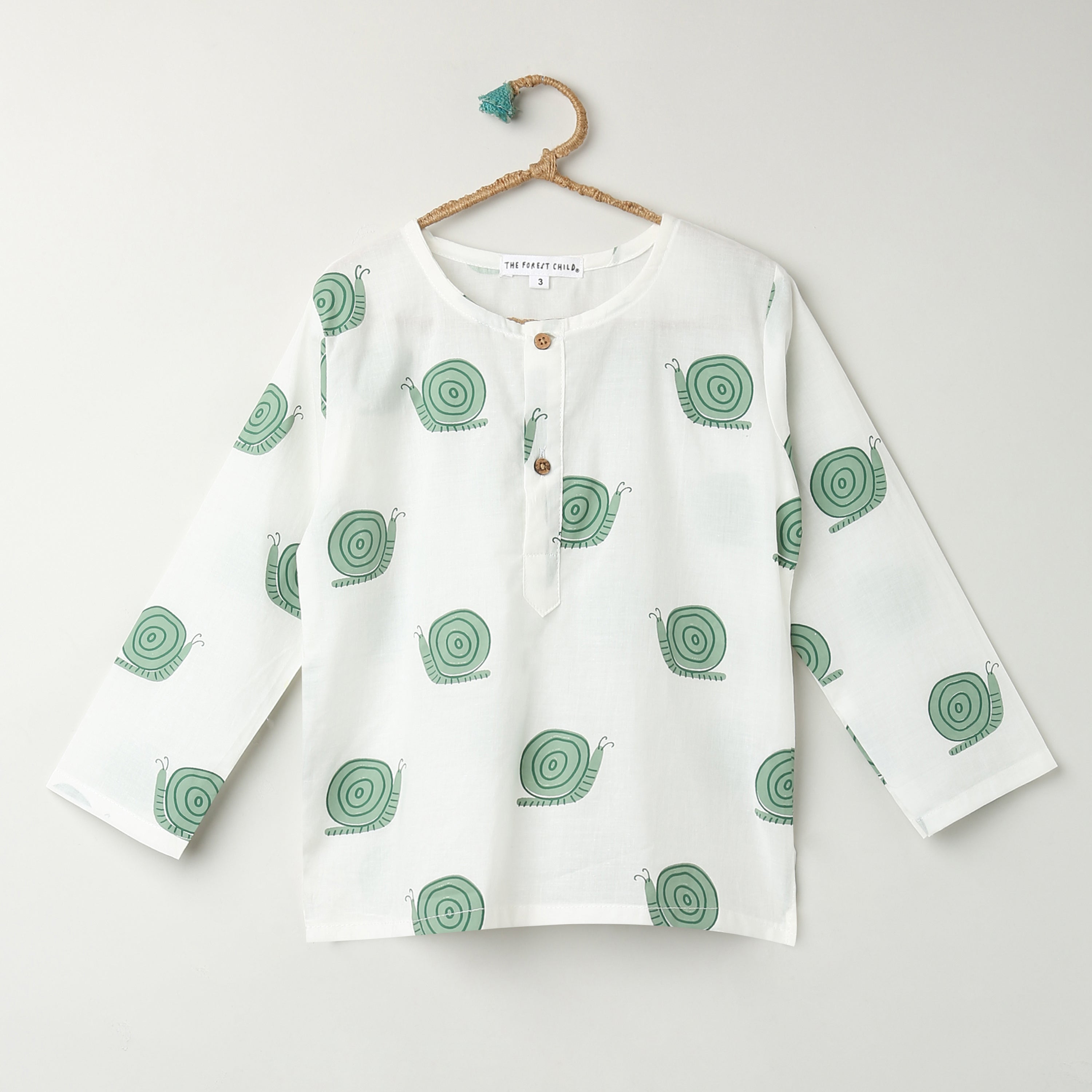 A Walk of Snails' Kurta Pyjama Set