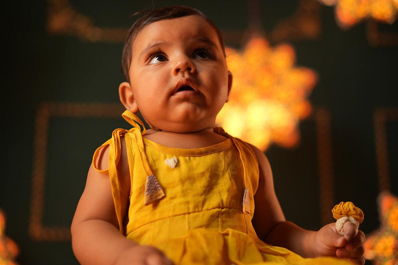 Basant sleeveless infant pleated dress in handwoven cotton silk - Totdot