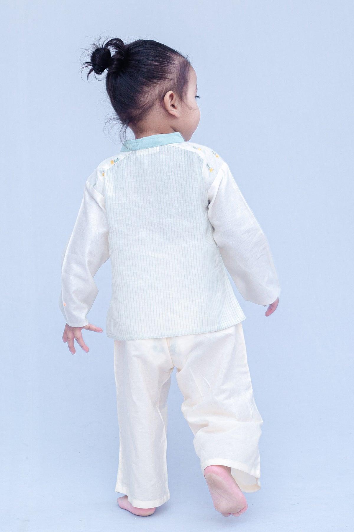 Boys Chanderi Stripes Short Kurta - Green & Offwhite - Totdot