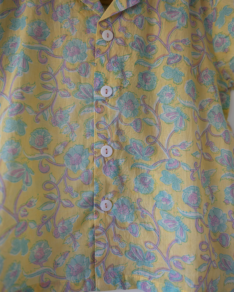 Boogie shirt in lemon yellow butterfly blockprint - Totdot