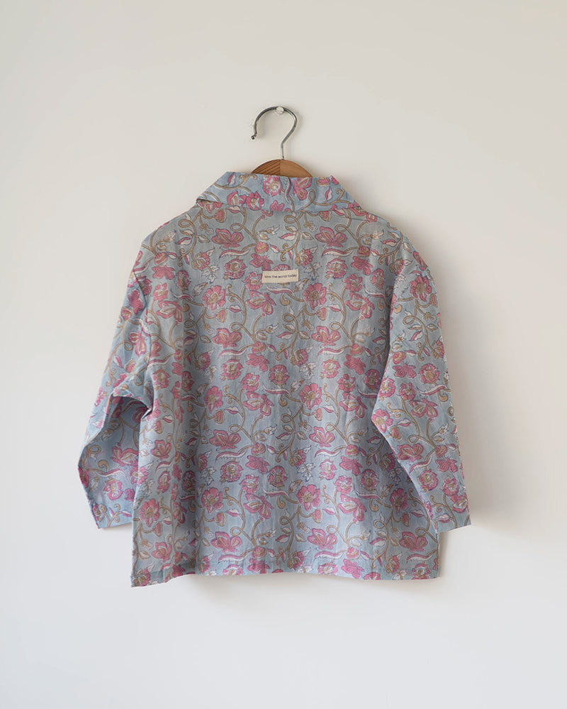 Cloud drift shirt in sky blue butterfly - Totdot