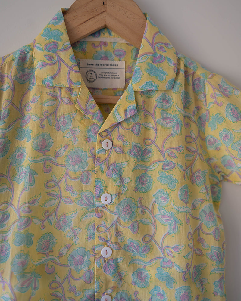 Boogie shirt in lemon yellow butterfly blockprint - Totdot