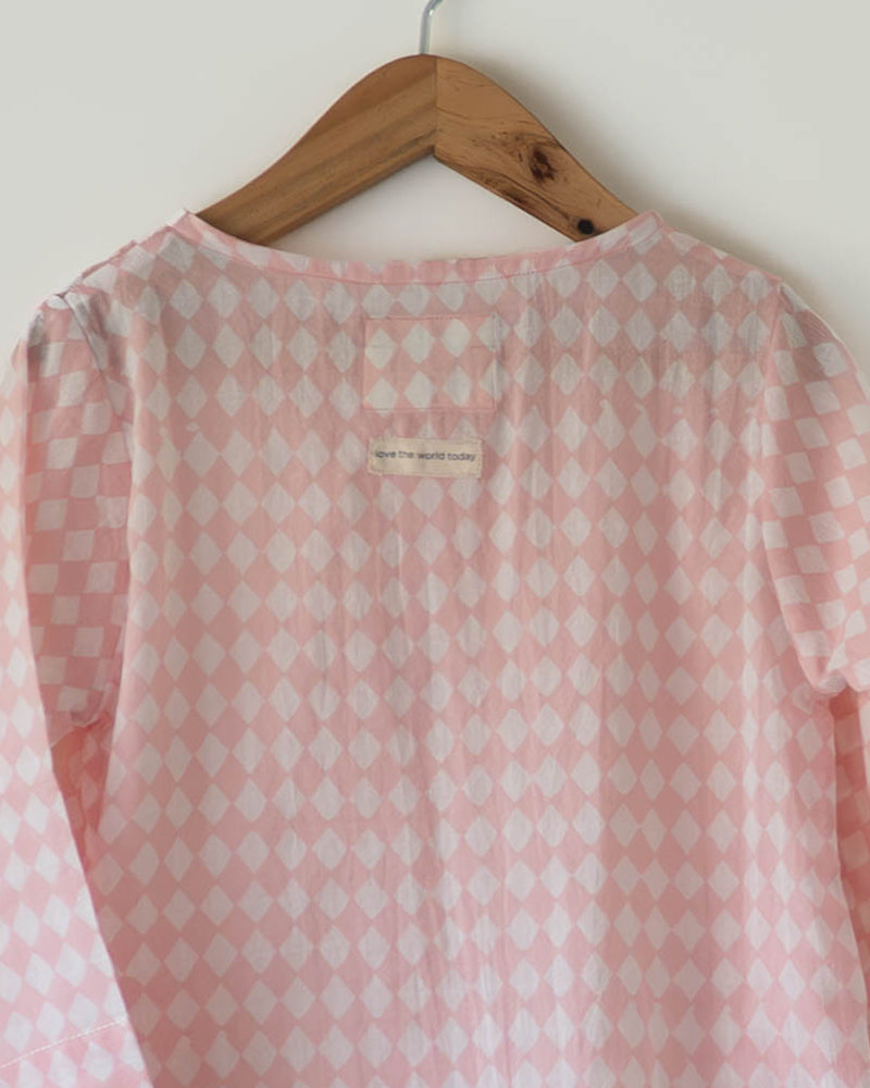 Sleepover party kids unisex kurta in blush pink rhombus - Totdot