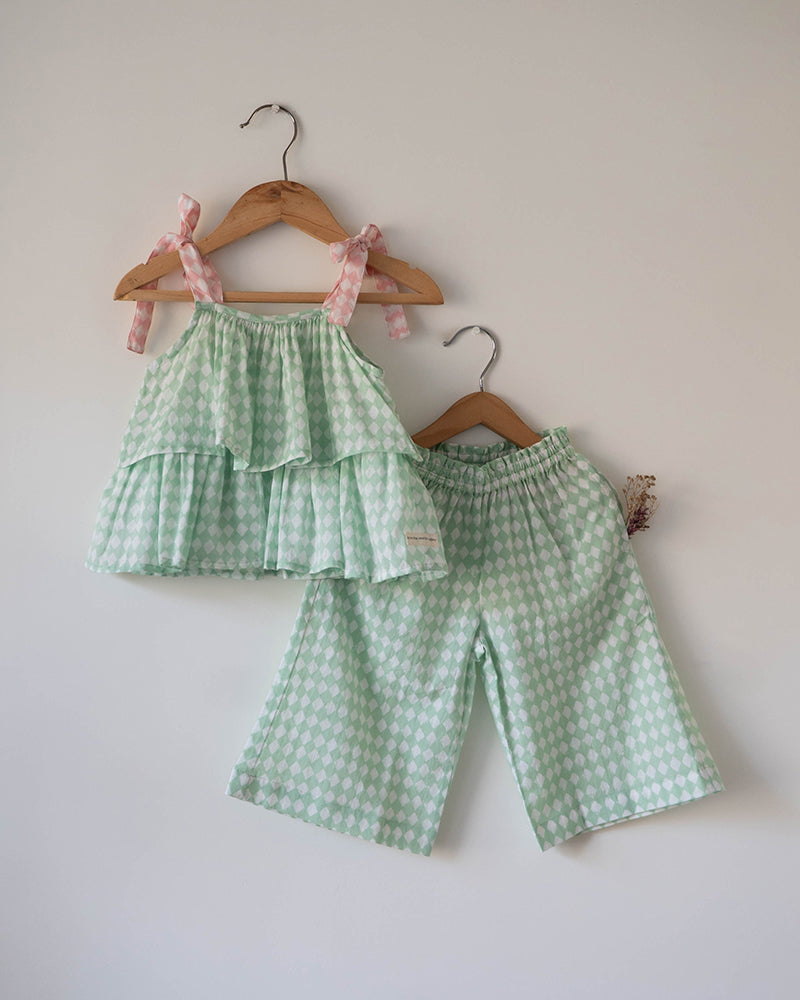 Wander co-ord Set in sage green rhombus - Totdot