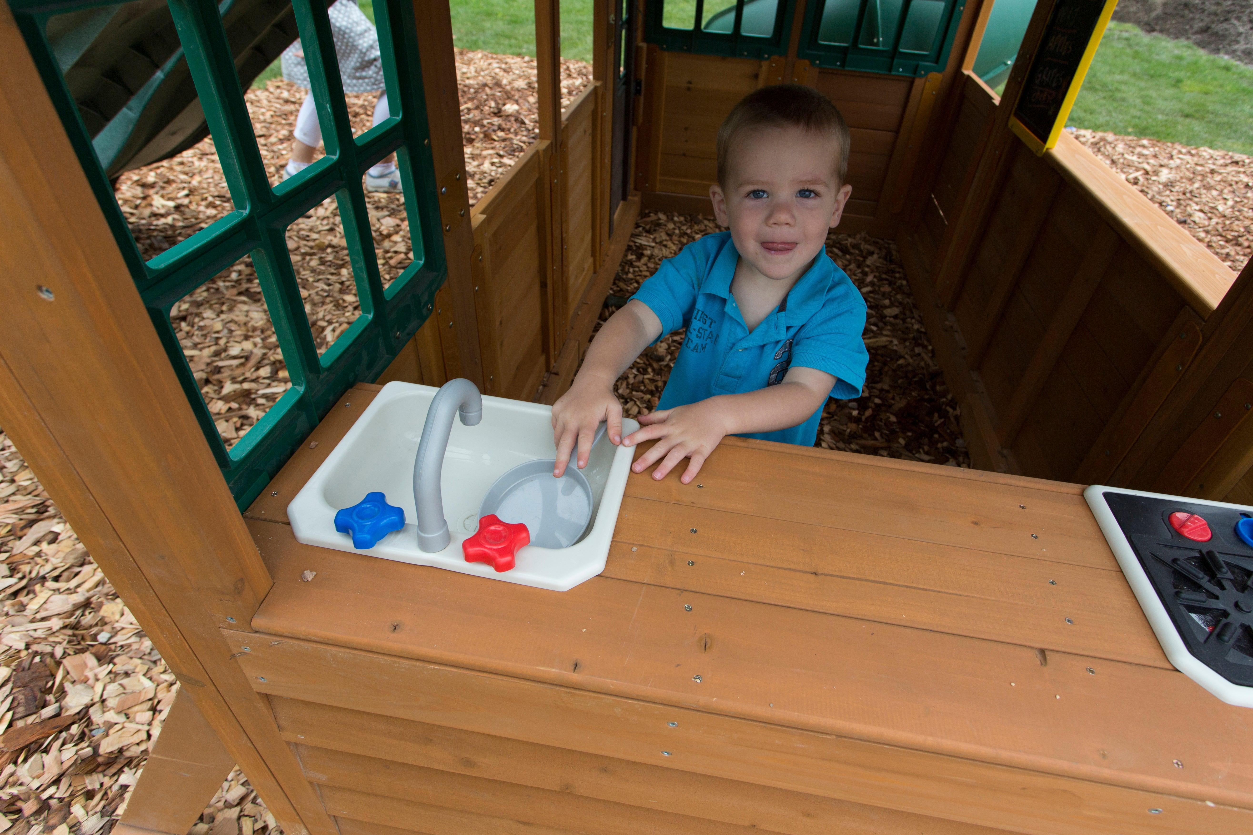 Falcon Ridge wooden playset - Totdot