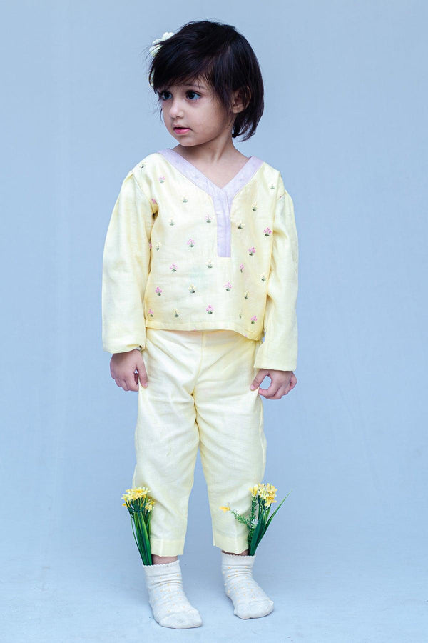 Girls Chanderi Full Sleeves Ethnic Coord Set with Embroidery work - Yellow - Totdot