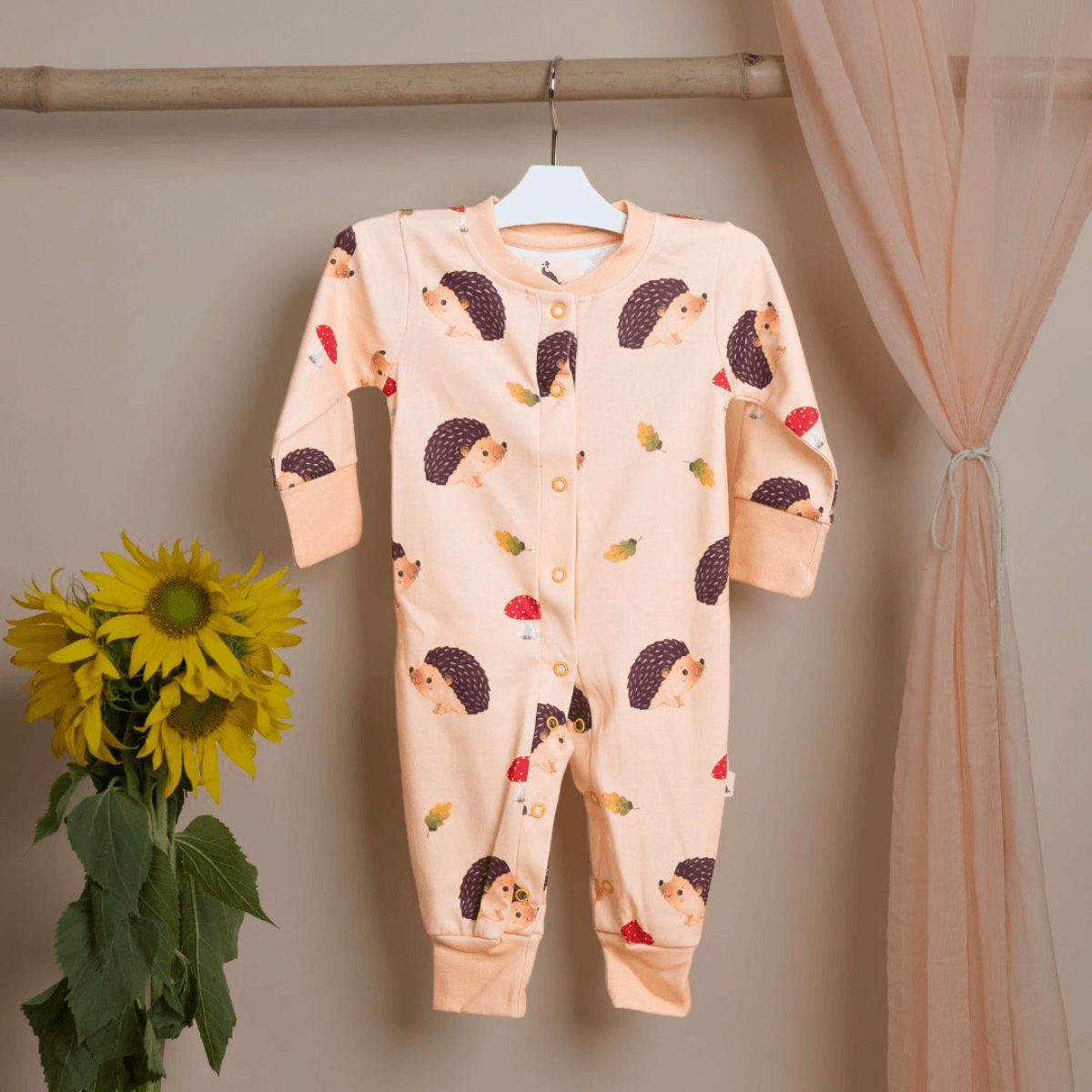 Hedgehog and Hearts - Onesie - Totdot