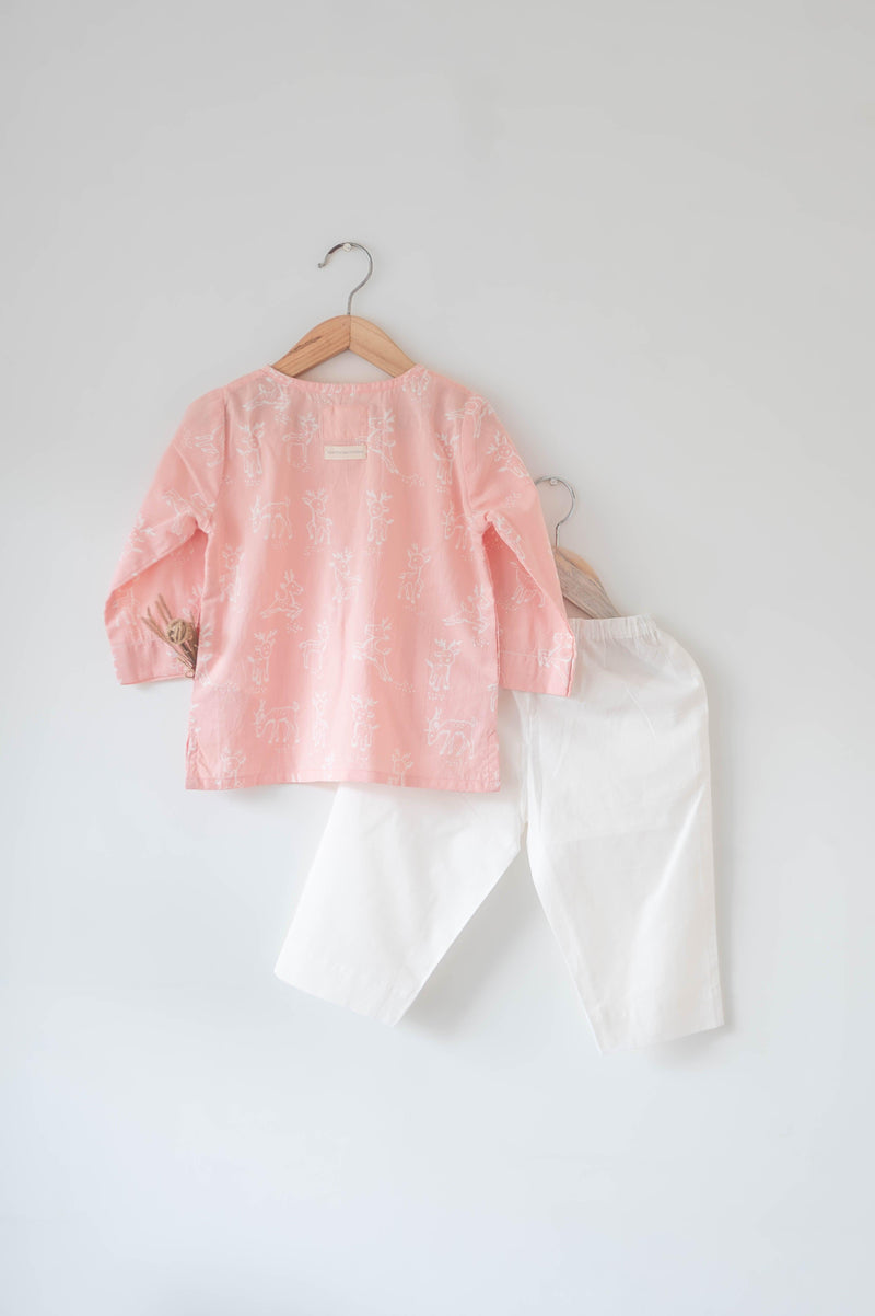 I want to be like grandpa’ kurta pajama set in peachy pink reindeers hand block print - Totdot