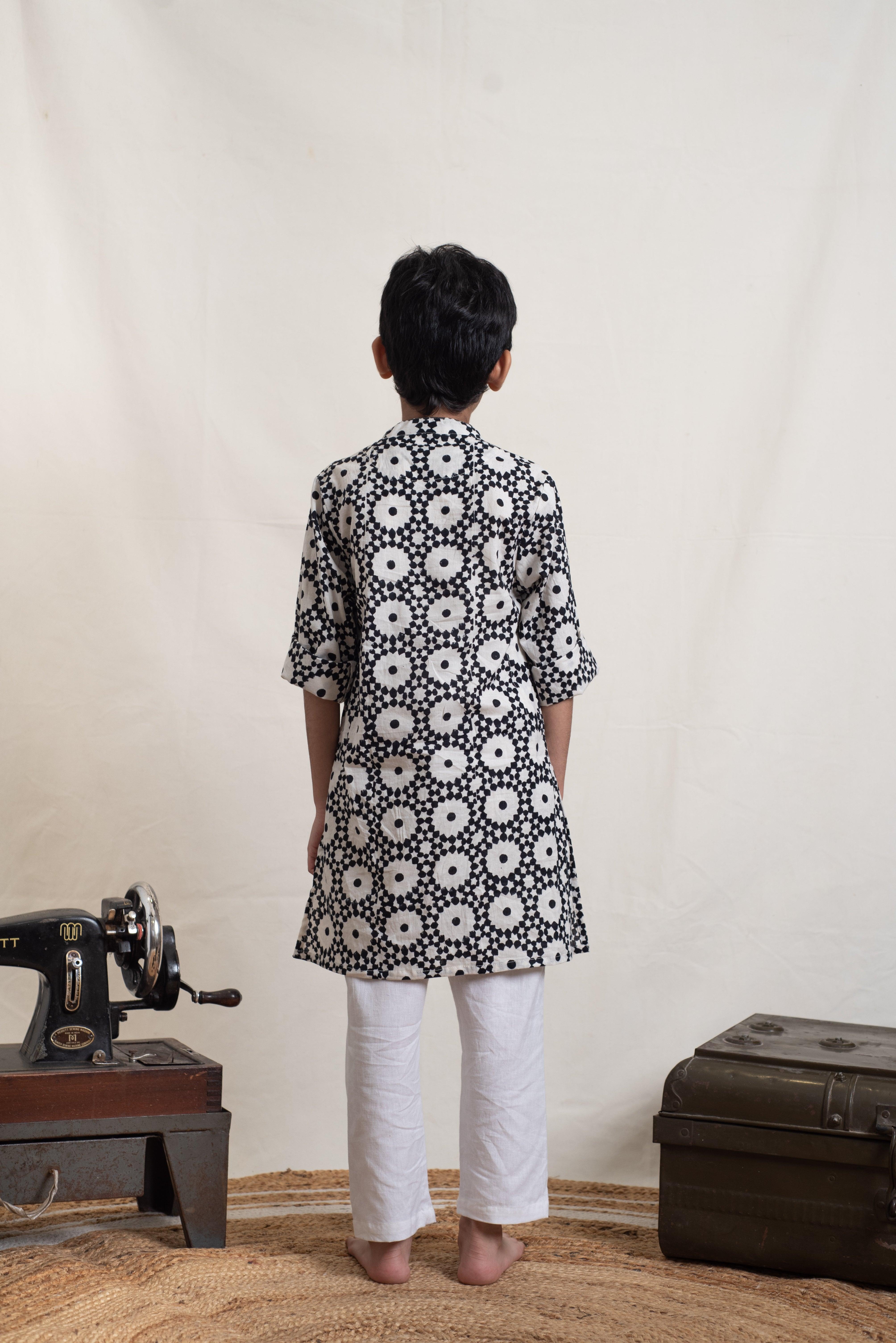 Monochrome Kurta Set - Totdot