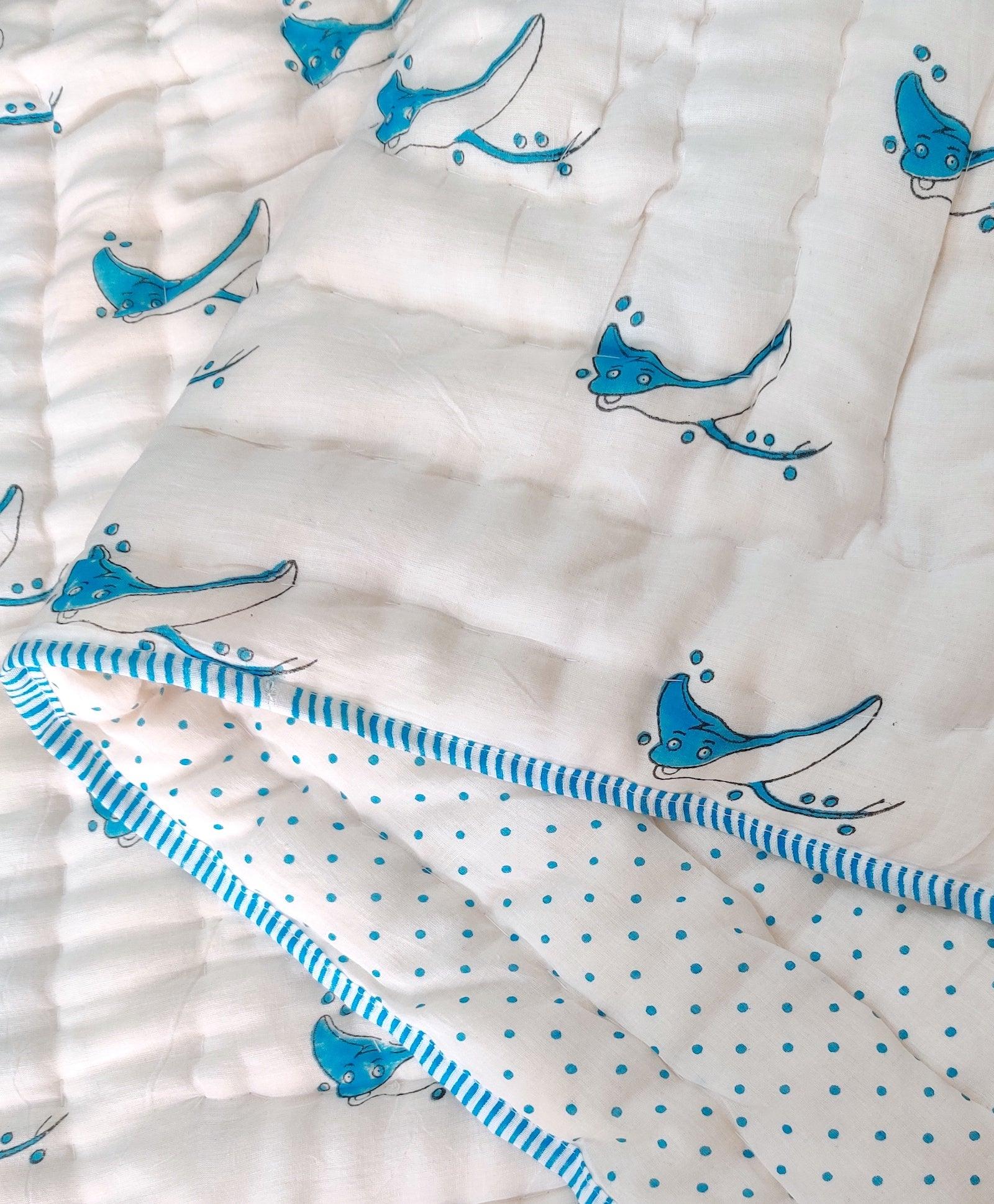 Stingray - Reversible Quilt - Totdot