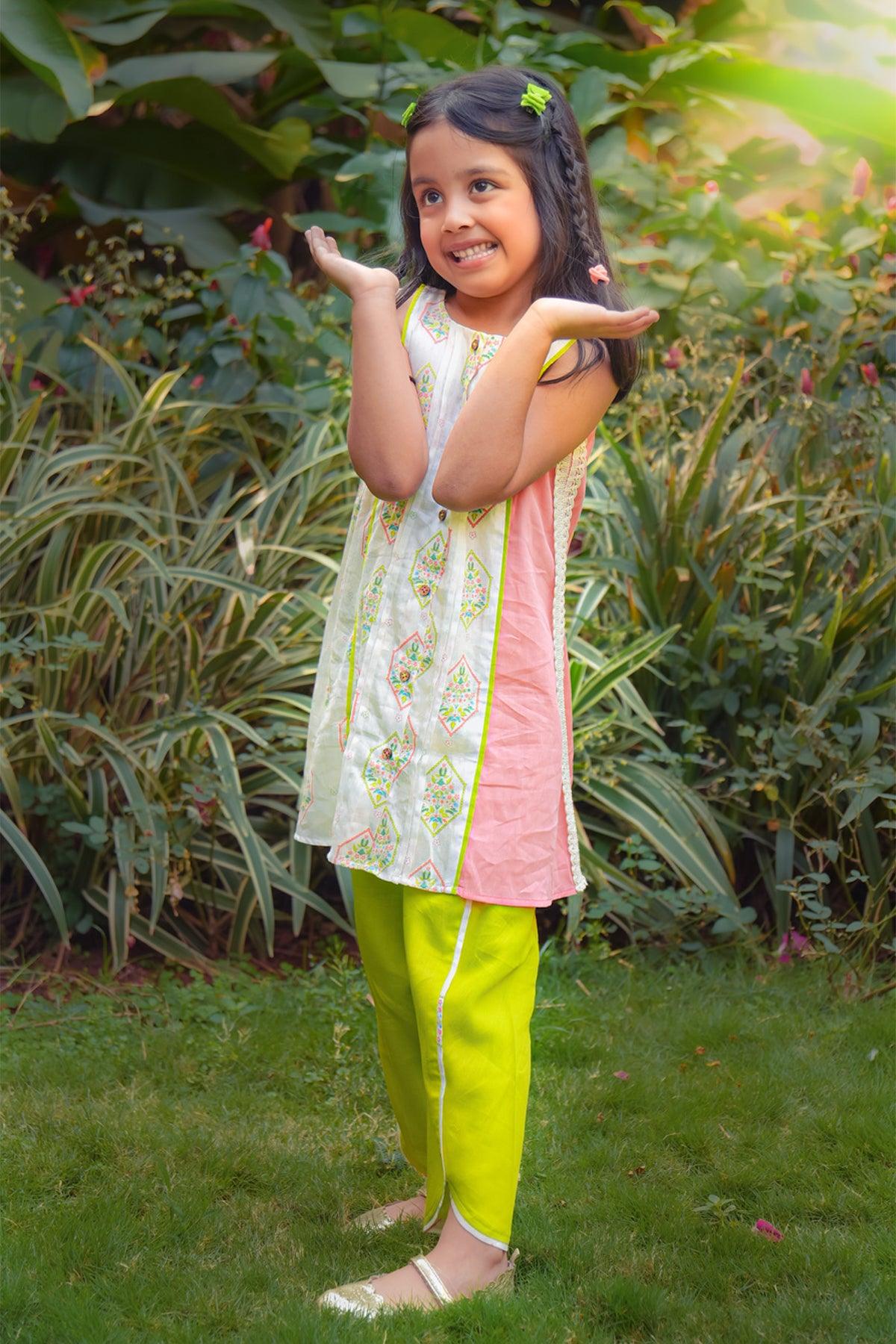 Tiranga Kurta and Dhoti Pants Set - Totdot