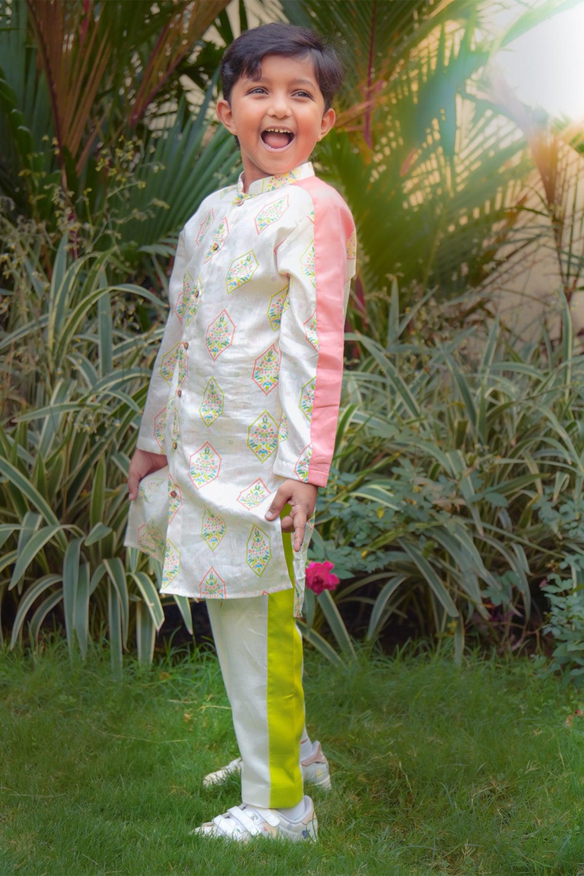 Tiranga Kurta and Pants Set - Totdot