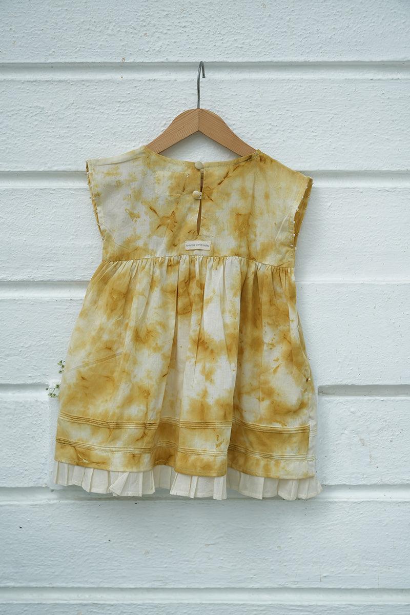 Turmeric Hues’ girls dress in ochre yellow hand tie dye - Totdot