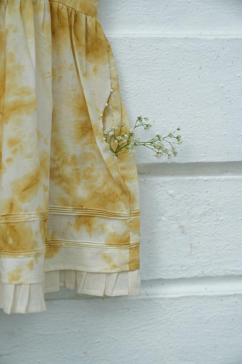 Turmeric Hues’ girls dress in ochre yellow hand tie dye - Totdot