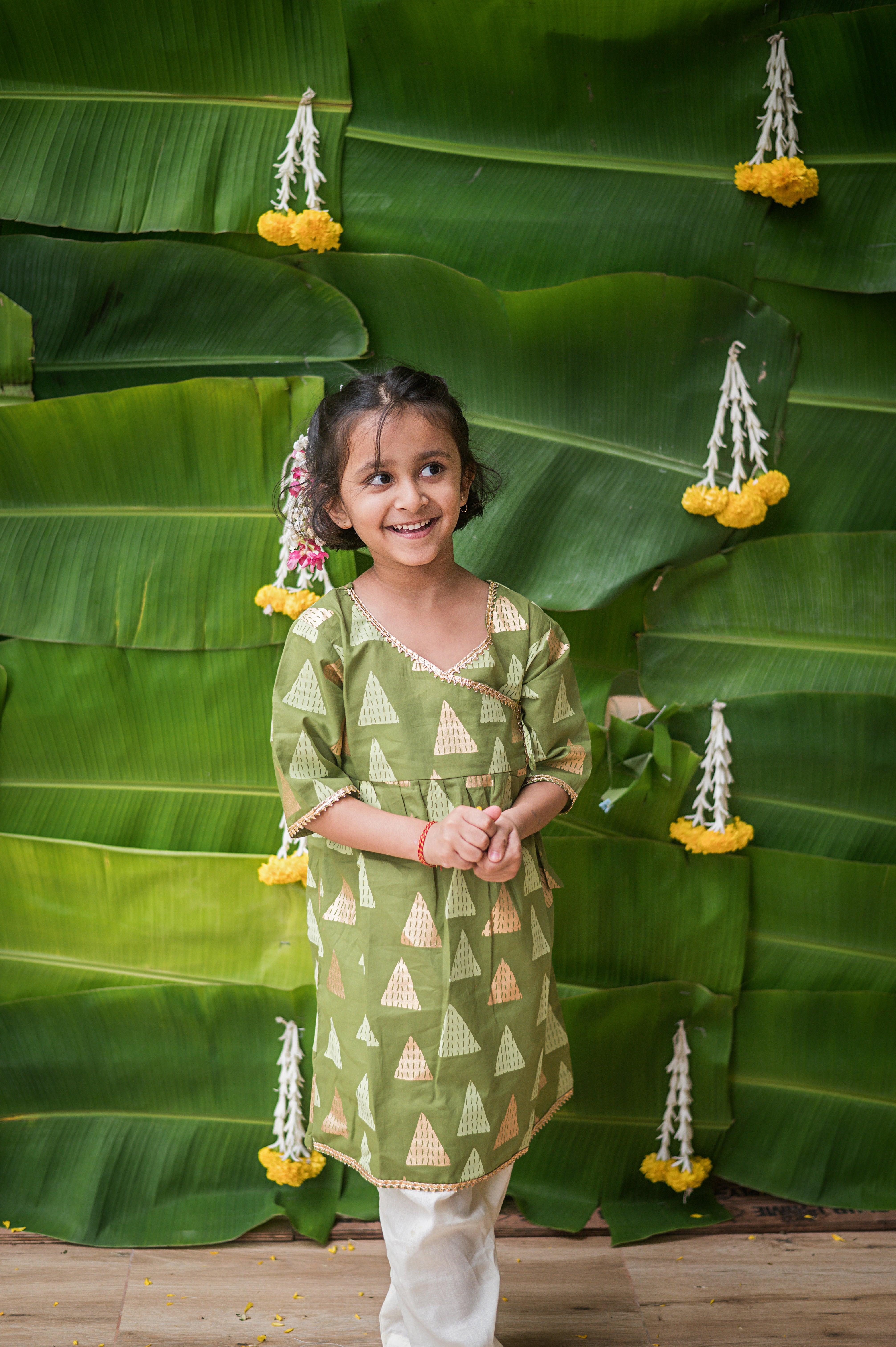 Twinkling Triangle Girls Ethnic Wear - Totdot