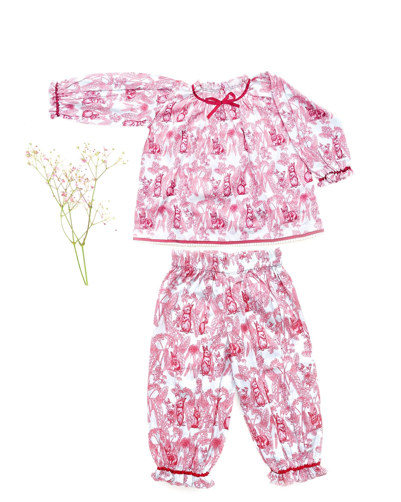 Victorian-style toile rabbit print co-ord set - Totdot