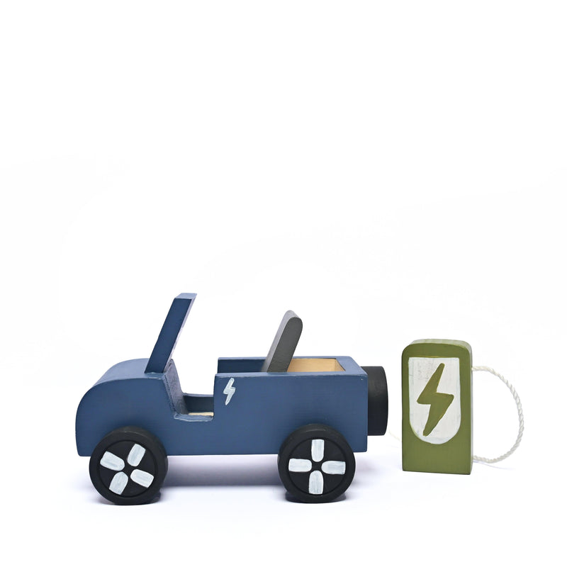 Wooden EV Jeep with Artificial wooden electirc charger - Totdot