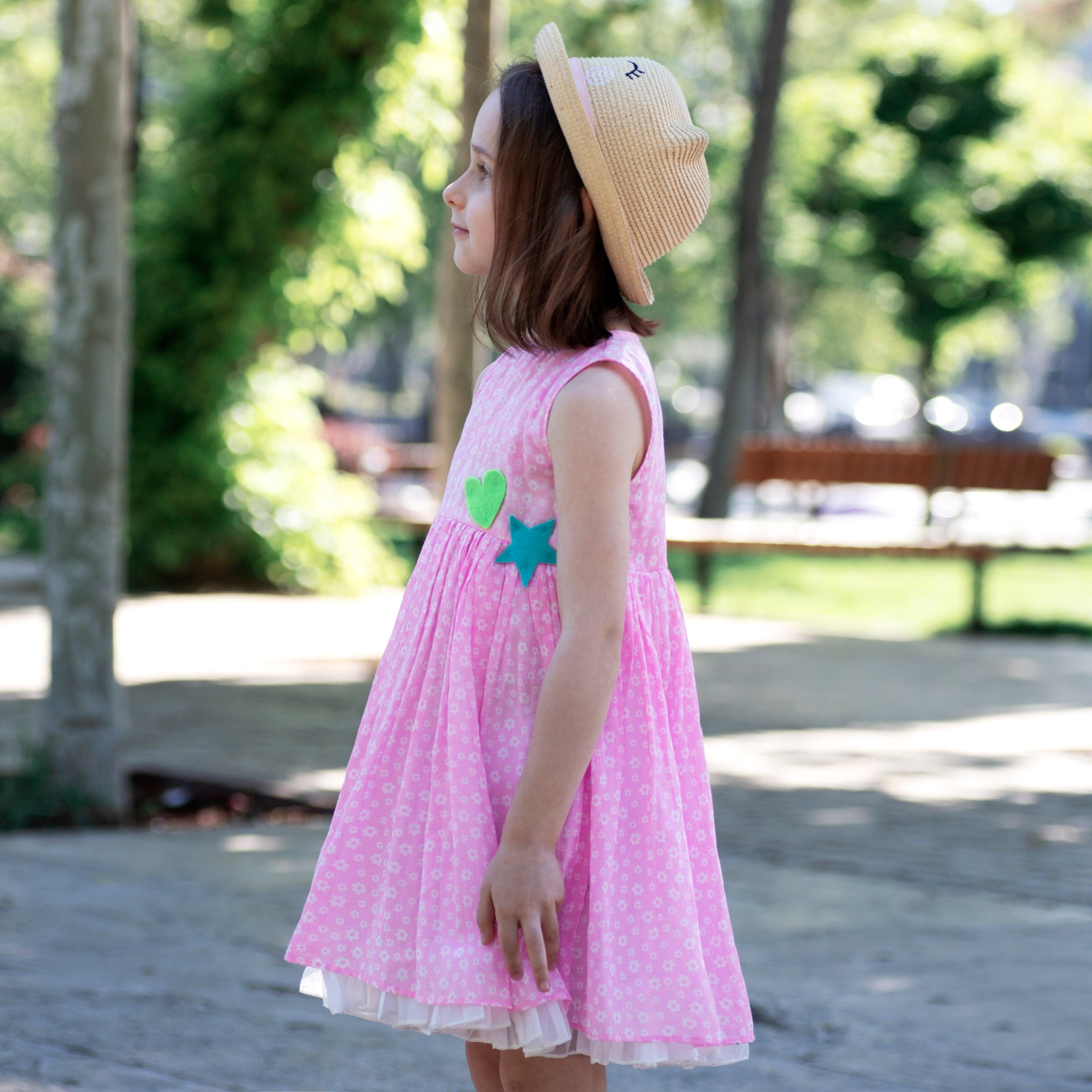 C'est La Vive- Sleeveless Pink Dress with White Floral Print for Girls - Totdot