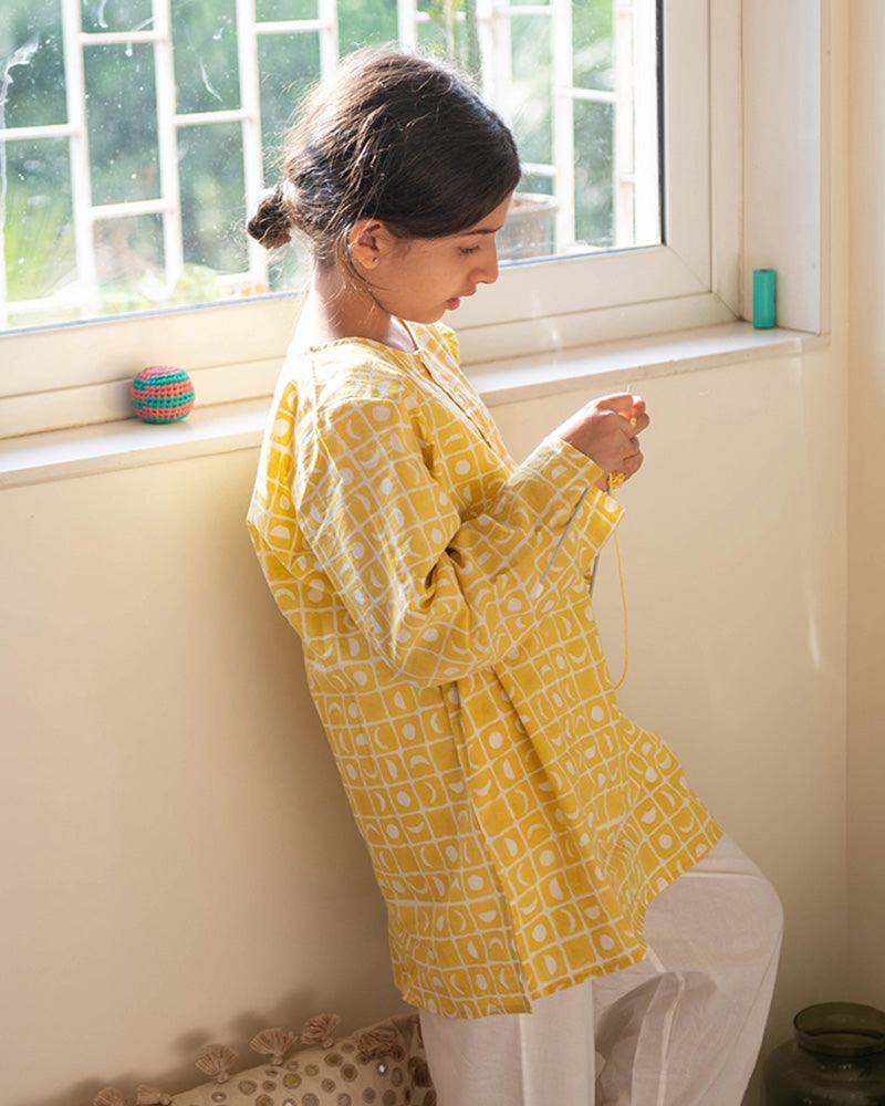 I want to be like grandpa’ kurta pajama set in yellow moon chase hand block printl - Totdot