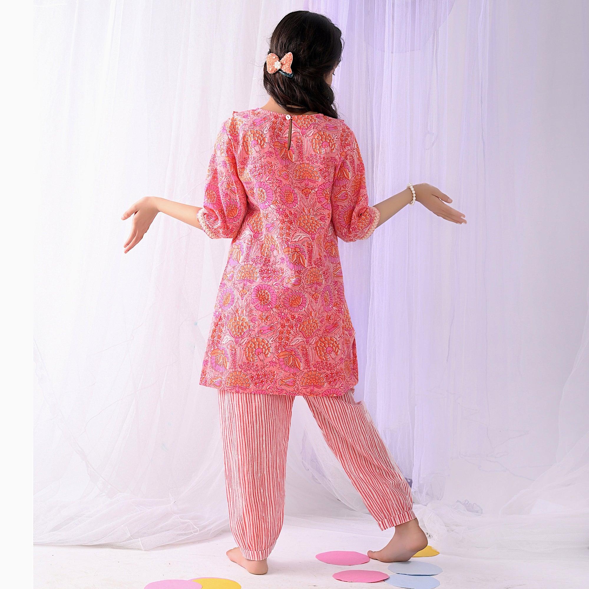 Ikeda Designs Cotton Floral Kurta set - Peach - Totdot