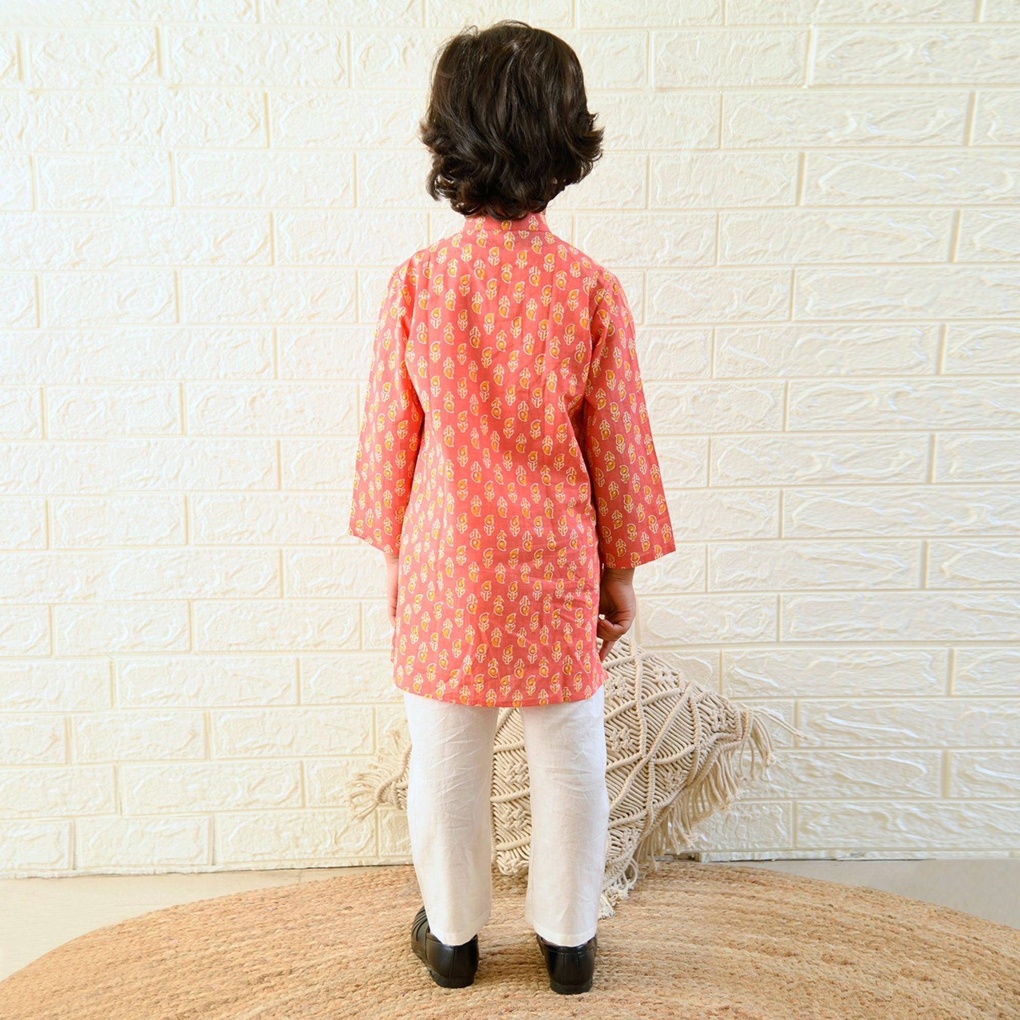 Ikeda Designs Full Sleeves Peach Buti Block printed Kurta with Pyjama - Peach - Totdot