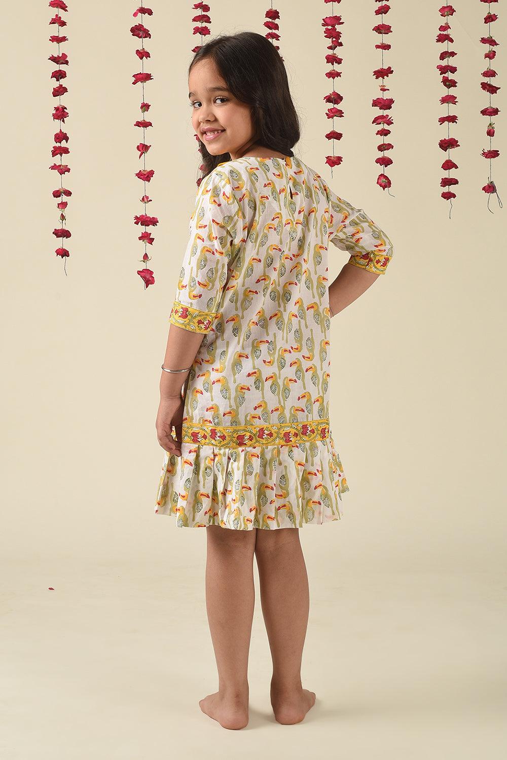 Macaw Pleated Dress - Totdot