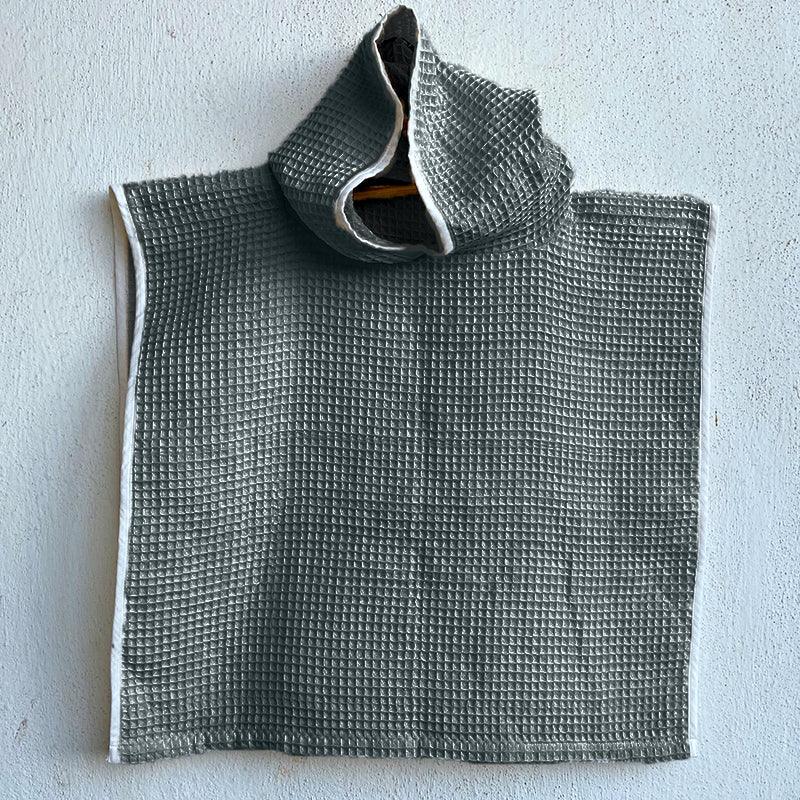 ORGANIC WAFFLE HOODED PONCHO TOWEL SET - GREY - Totdot