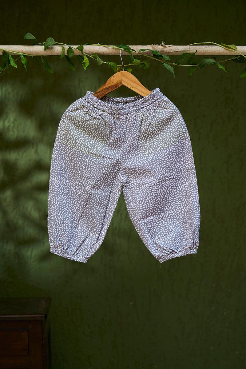 Stargazer’ pants in grey hand block print cotton for boys and girls - Totdot