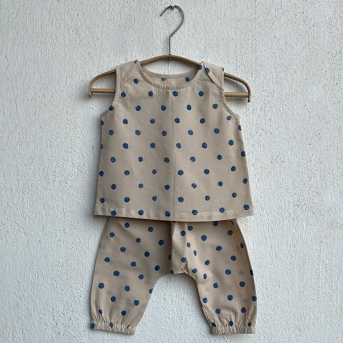 UNISEX ORGANIC INDIGO BEIGE POLKA JHABLA WITH POLKA PANTS - Totdot