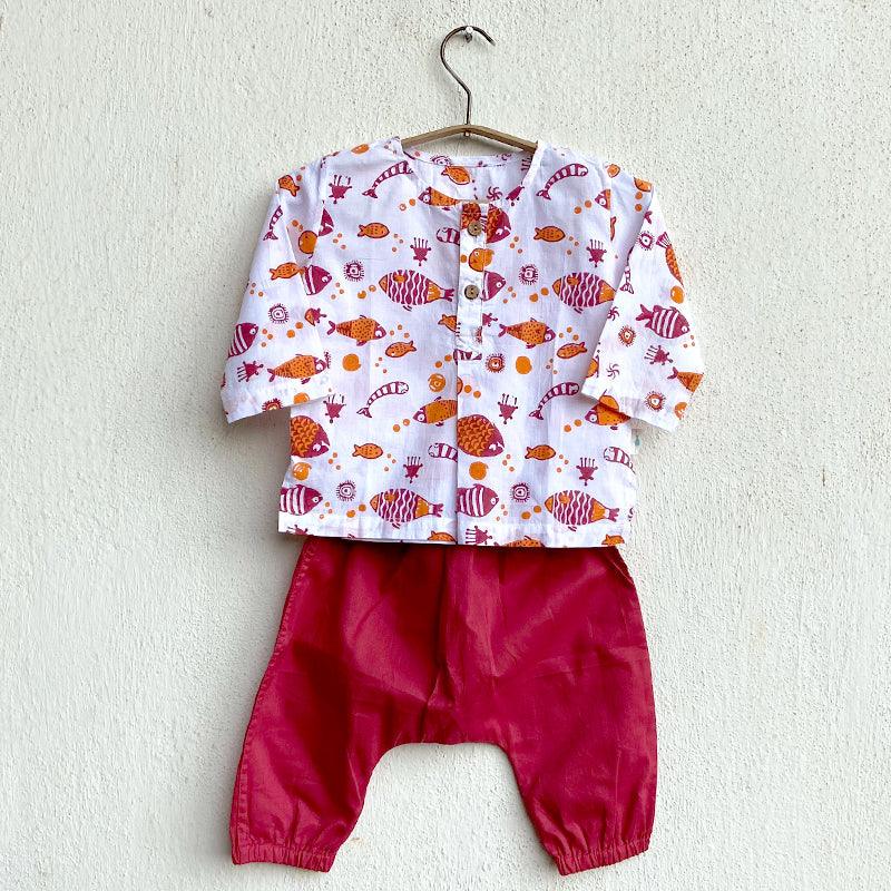 UNISEX ORGANIC KOI RED KURTA + MATCHING PANTS - Totdot