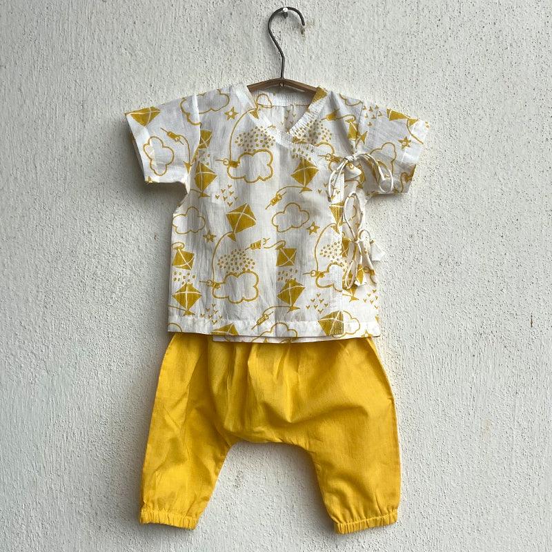 UNISEX ORGANIC PATANG ANGARAKHA WITH YELLOW PANTS - Totdot