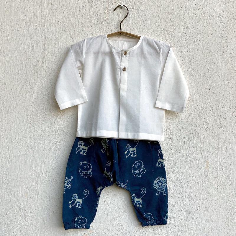 UNISEX ORGANIC WHITE KURTA + ZOO PRINT INDIGO PANTS - Totdot