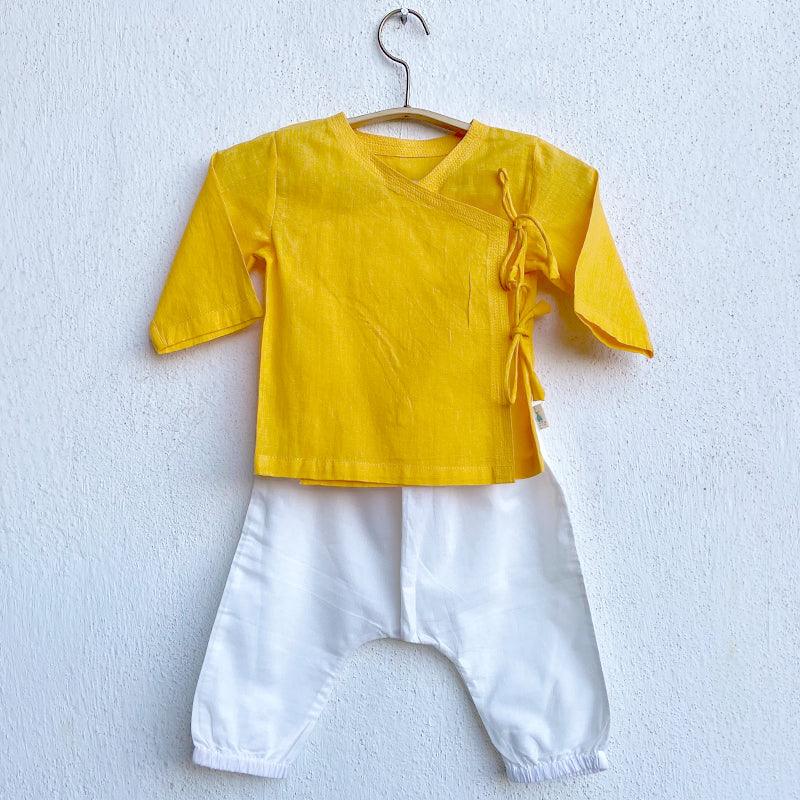 UNISEX ORGANIC YELLOW ANGRAKHA + WHITE PANTS - Totdot