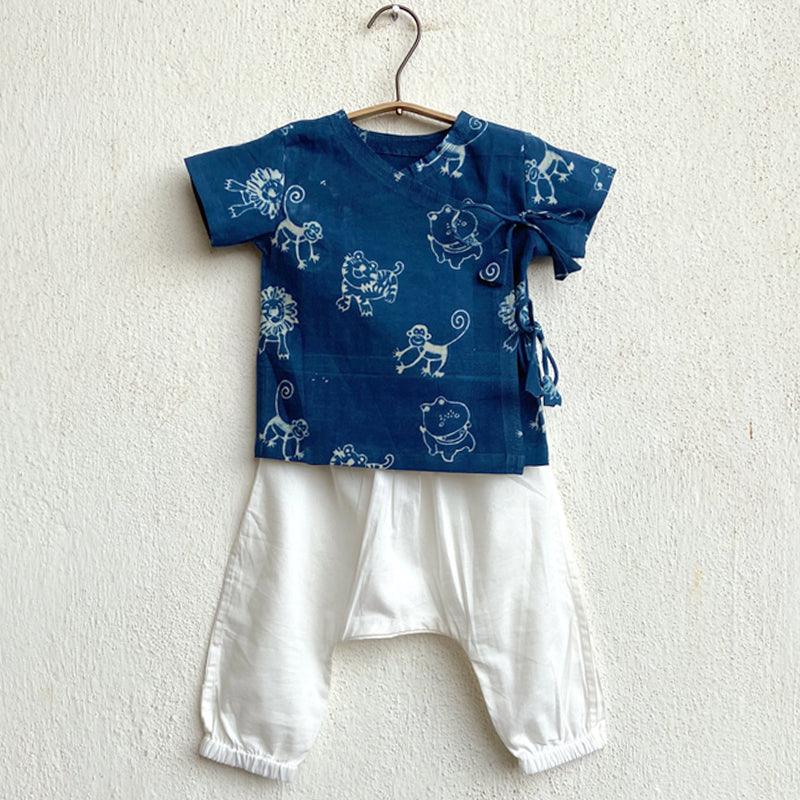 UNISEX ORGANIC ZOO PRINT INDIGO ANGARAKHA TOP + WHITE PANTS - Totdot