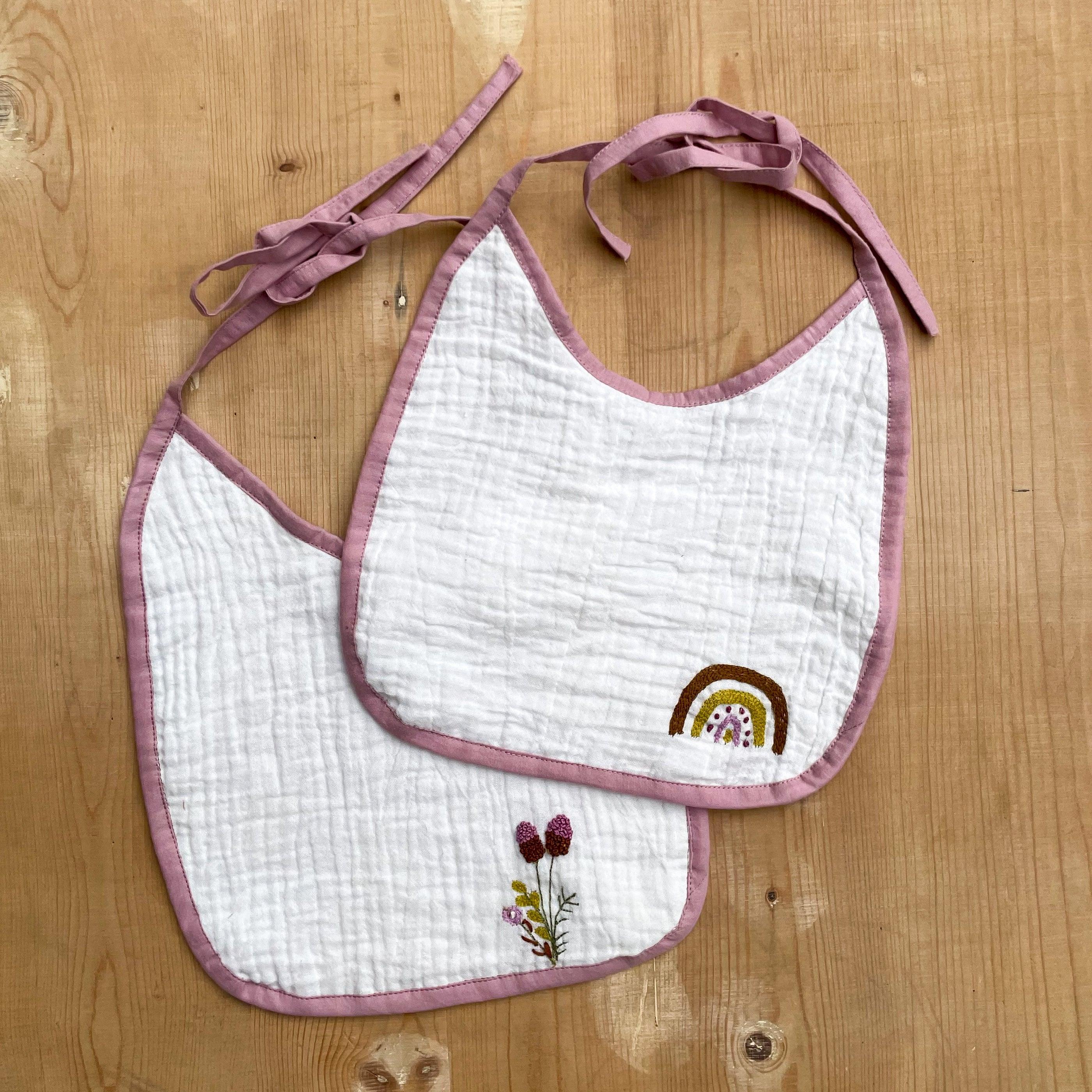 Wrinkled Muslin Bibs - Totdot